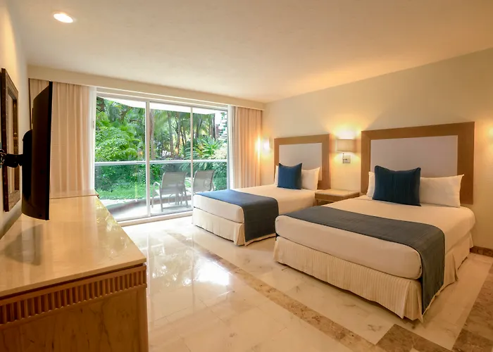 Grand Park Royal Resort