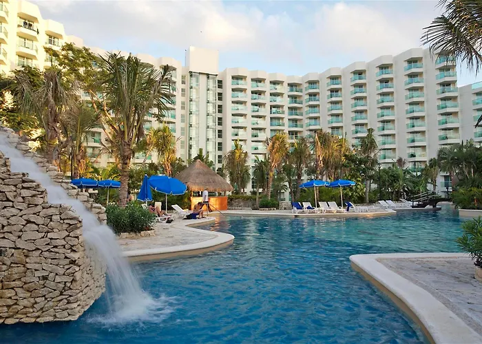 Grand Park Royal Resort 5*