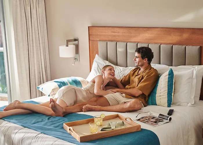 Grand Park Royal 5*