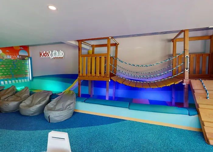 Grand Park Royal -
